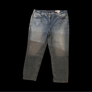 Chicos FAVORITE!! Boyfriend ankle jeans. Classic! NWT! Size 3.5 R